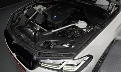 BMW 5-Series 2023, 23762 км, за 27544.43 USD - фото 6