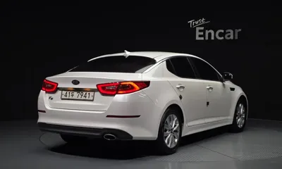 Kia K5 2015, 175296 км, за 3807.27 USD