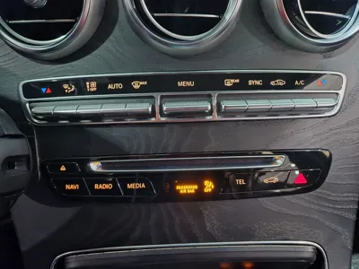 Mercedes-Benz GLC-Class 2019, 53420 км, за 21669.72 USD - фото 14