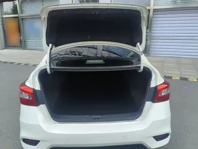 Nissan Sylphy 2020, 60800 км, за 5282.62 USD - фото 19