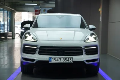 Porsche Cayenne 2023, 21000 км, за 78822.88 USD