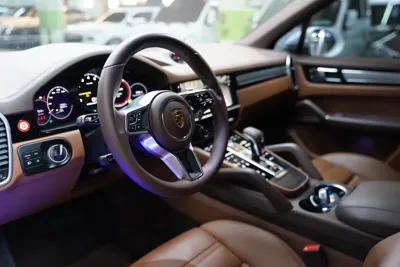 Porsche Cayenne 2023, 21000 км, за 78822.88 USD