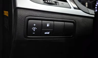 Hyundai Genesis 2014, 203321 км, за 3841.89 USD - фото 14