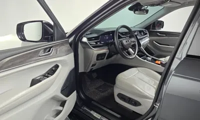 Jeep Cherokee 2022, 51674 км, за 28095.05 USD - фото 10