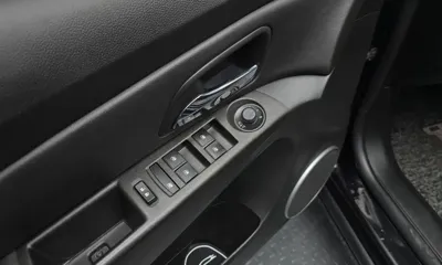 ChevroletGMDaewoo Cruze 2015, 118428 км, за 2691.35 USD - фото 17