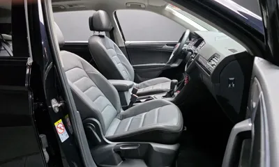 Volkswagen Tiguan 2020, 138098 км, за 13856.37 USD - фото 26