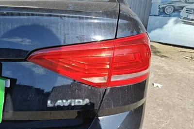Volkswagen Lavida 2015, 97100 км, за 5998 USD - фото 9