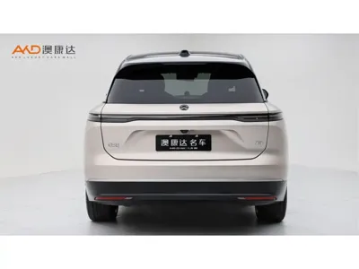 Nio ES8 2025, 13000 км, за 31986.38 USD