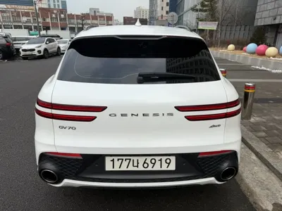 Genesis GV70 2022, 45600 км, за 31921.84 USD