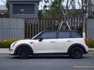 MINI MINI 2018, 39000 км, за 10711.98 USD