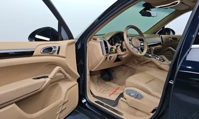 Porsche Cayenne 2016, 110616 км, за 17920.44 USD - фото 10