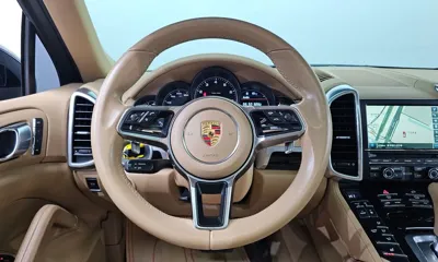 Porsche Cayenne 2016, 110616 км, за 17920.44 USD - фото 15