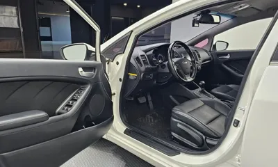 Kia K3 2013, 104794 км, за 3807.27 USD - фото 10