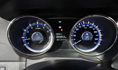 Hyundai Sonata 2011, 182157 км, за 2100.56 USD - фото 8