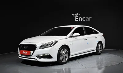 Hyundai Sonata · 2015 год