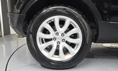 Land Rover Range Rover Evoque 2016, 137182 км, за 5333.07 USD