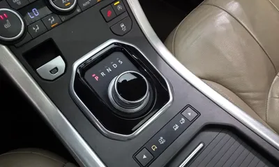 Land Rover Range Rover Evoque 2016, 137182 км, за 5324.06 USD - фото 9