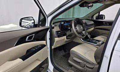 Kia Canival 2021, 68339 км, за 15547.76 USD - фото 10