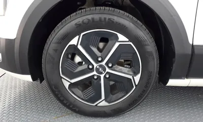 Kia Niro 2022, 105891 км, за 11265.22 USD