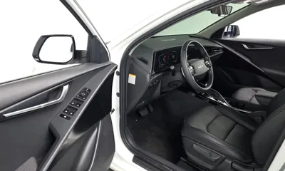 Kia Niro 2022, 105891 км, за 11265.22 USD - фото 10