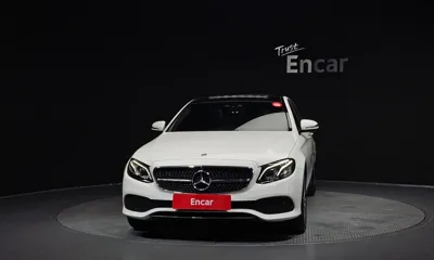 Mercedes-Benz E-Class 2019, 84867 км, за 15276.6 USD