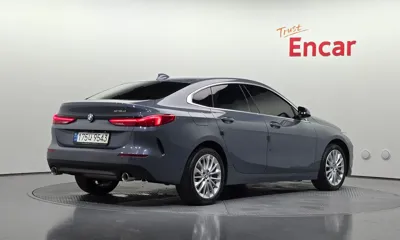 BMW 2-Series 2021, 64782 км, за 15276.6 USD