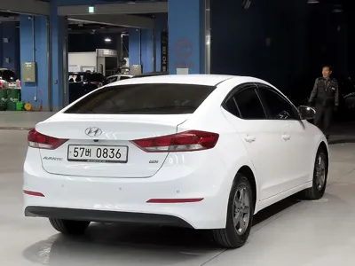 Hyundai Avante 2017, 16300 км, за 7553.86 USD