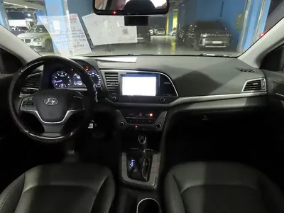 Hyundai Avante 2017, 16300 км, за 7553.86 USD