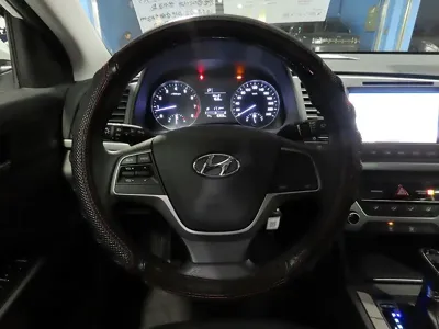 Hyundai Avante 2017, 16300 км, за 7553.86 USD - фото 10