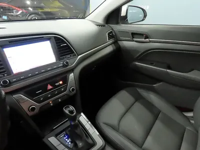 Hyundai Avante 2017, 16300 км, за 7553.86 USD - фото 11