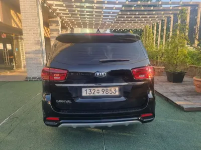 Kia Canival 2019, 141000 км, за 9846.29 USD