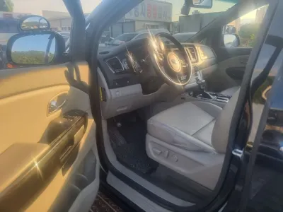 Kia Canival 2019, 141000 км, за 9846.29 USD - фото 12