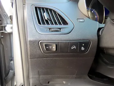 Hyundai Tucson 2012, 219989 км, за 2756.99 USD - фото 13