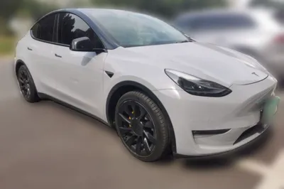 Tesla Model Y 2021, 136300 км, за 20099 USD
