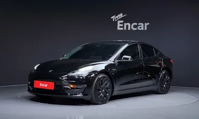 Tesla Model 3 · 2021 год
