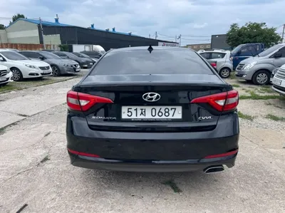 Hyundai Sonata 2016, 92623 км, за 6301.69 USD