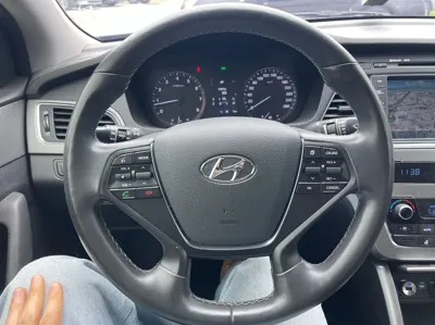 Hyundai Sonata 2016, 92623 км, за 6251.22 USD - фото 6