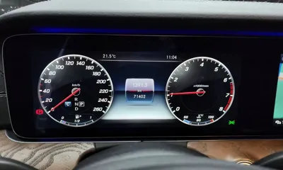 Mercedes-Benz E-Class 2018, 71402 км, за 16848.36 USD - фото 8