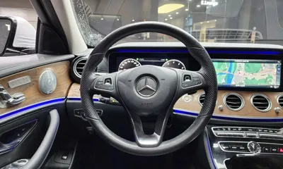 Mercedes-Benz E-Class 2018, 71402 км, за 16848.36 USD - фото 14