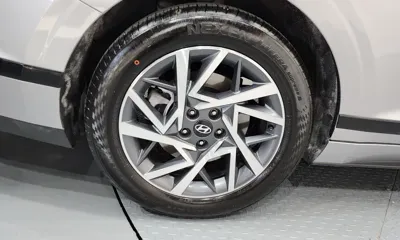 Hyundai Grandeur 2023, 99059 км, за 14800.13 USD