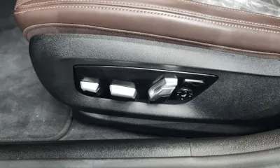 BMW 5-Series 2023, 38121 км, за 27241.7 USD - фото 31