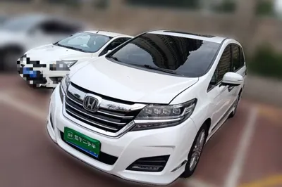 Honda Elysion · 2016 год