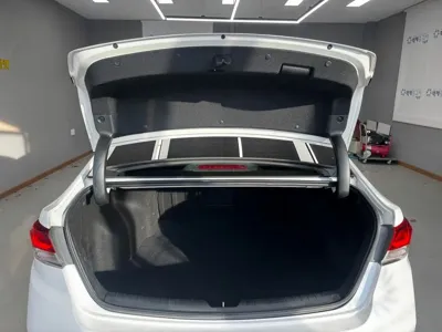 Hyundai Sonata 2018, 143172 км, за 7814.02 USD - фото 20