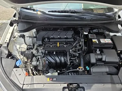 Hyundai Avante 2019, 46908 км, за 6104.77 USD - фото 20