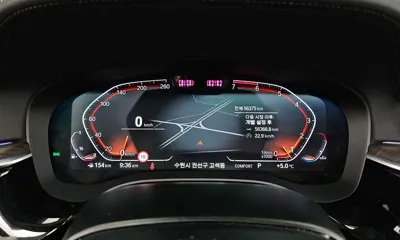 BMW 5-Series 2021, 56375 км, за 21275.19 USD - фото 8