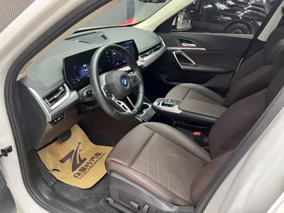 BMW iX1 2024, 31000 км, за 18951.96 USD - фото 9