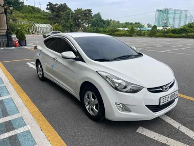 Hyundai Avante 2012, 146267 км, за 2776.16 USD