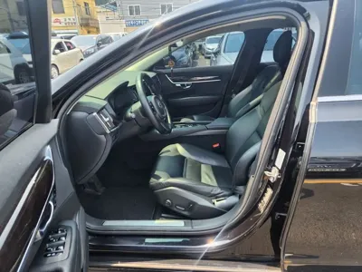 Volvo S90 2017, 219000 км, за 8119.35 USD - фото 13