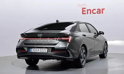 Hyundai Avante 2024, 22619 км, за 18314.3 USD