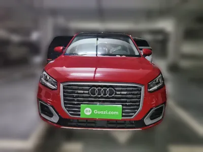 Audi Q2L 2018, 73200 км, за 9592 USD